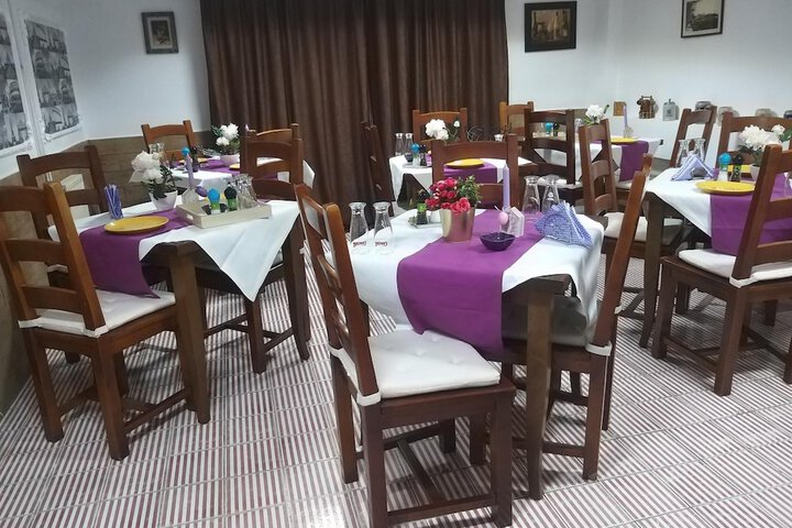 Dining 44 of 60