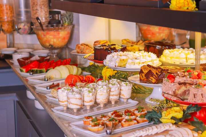Breakfast/Coffee Service 88 of 107