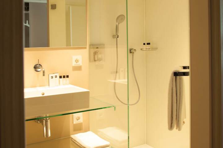 Bath Photo
