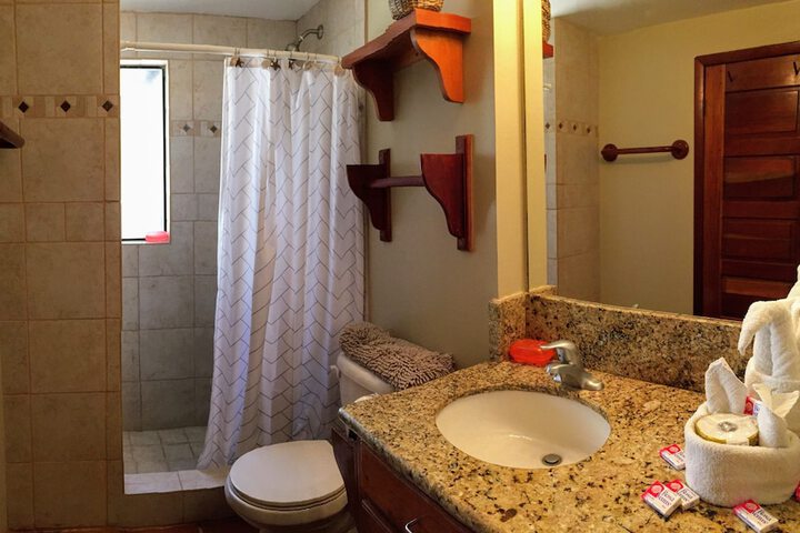 Room 29 of 35