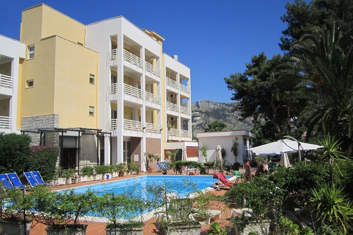 Hotel 61 of 62