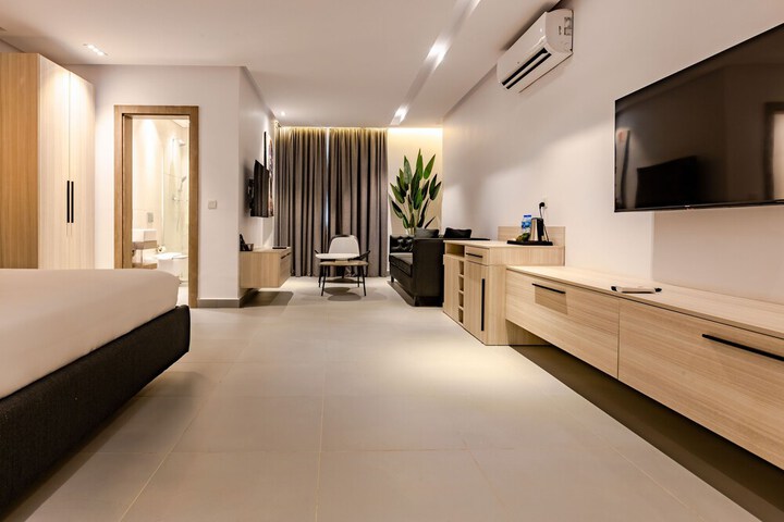Room 15 of 86