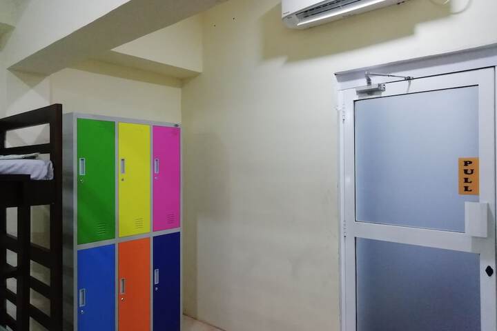 Room 16 of 70
