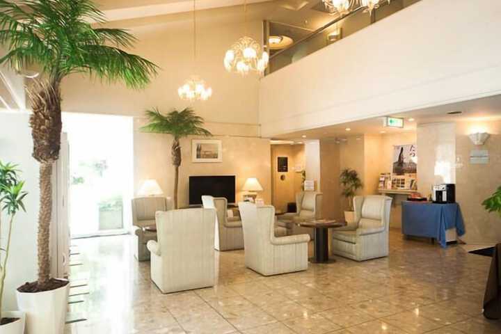 Lobby Entry