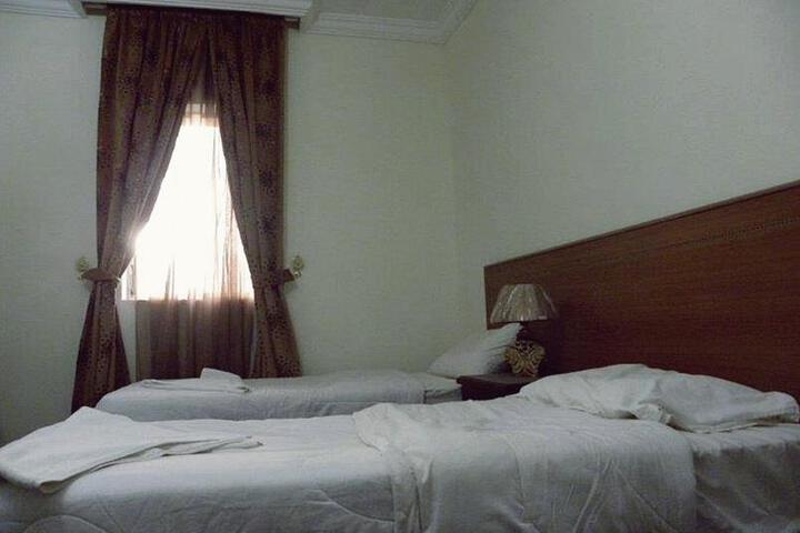 Room 3 of 7