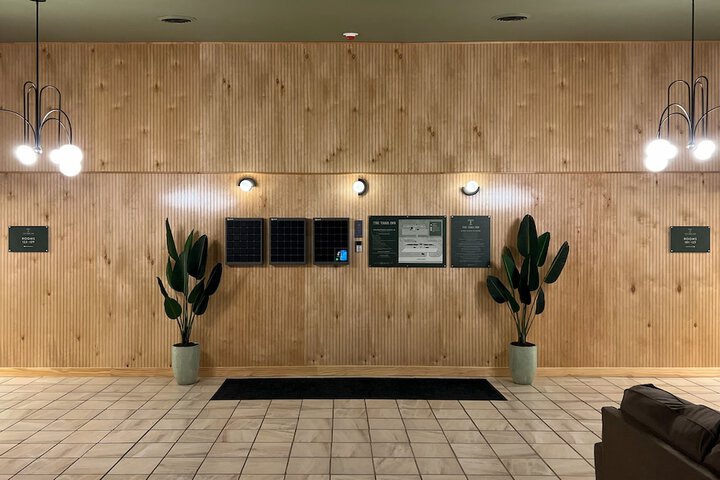 Hotel Interior 3 of 23