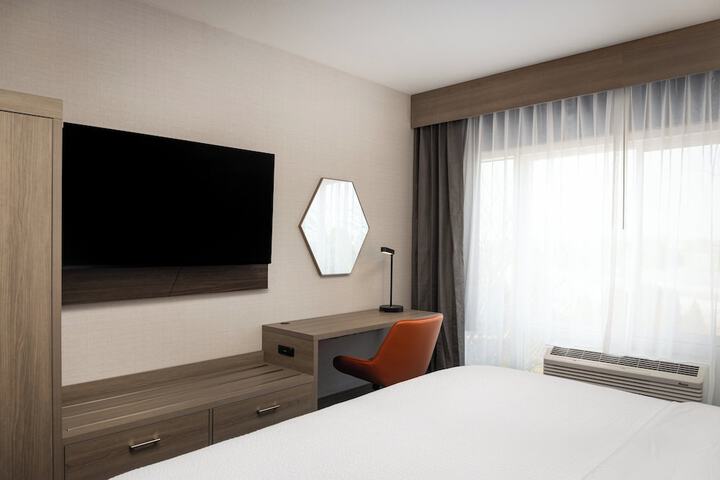 Room 13 of 56