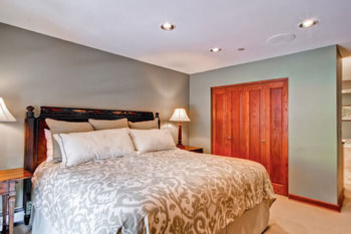 Room 35 of 101