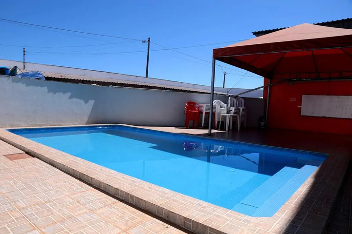 Pool 16 of 22