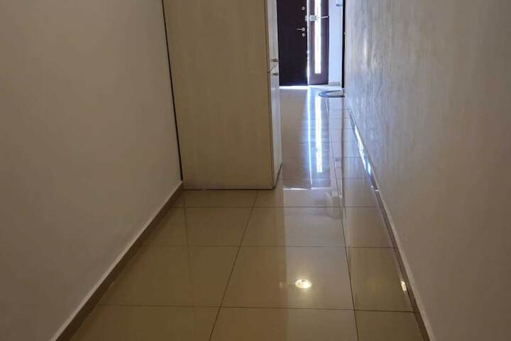 Ballroom/Hall 203 of 230