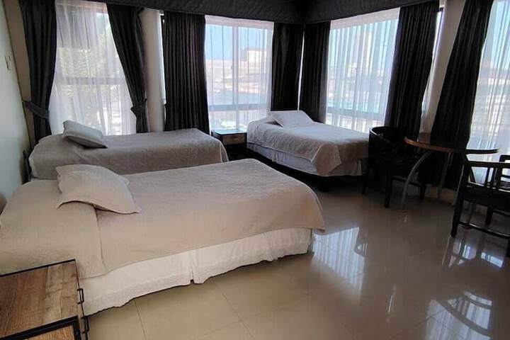 Room 6 of 42