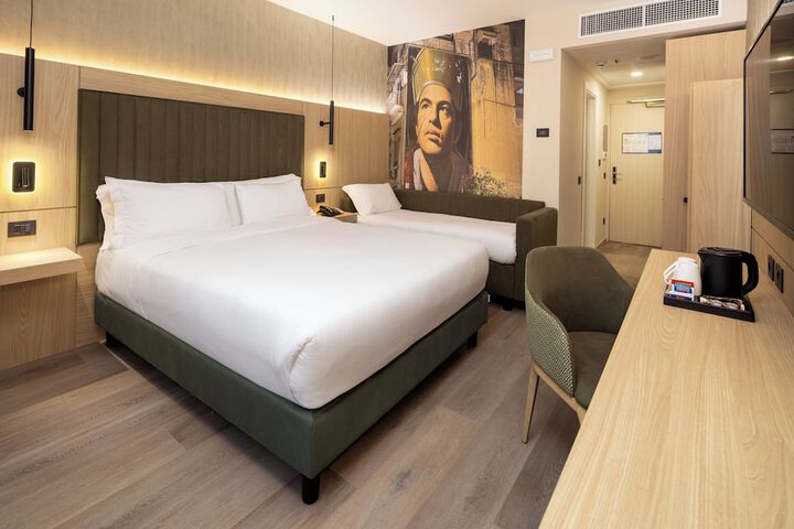 Room 38 of 101