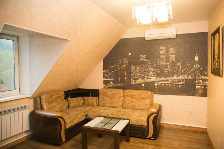 DIALOG HOTEL
