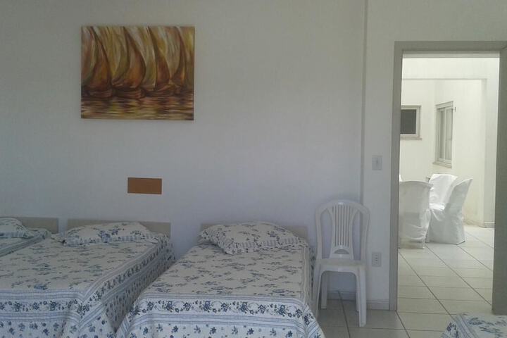 Room 2 of 8