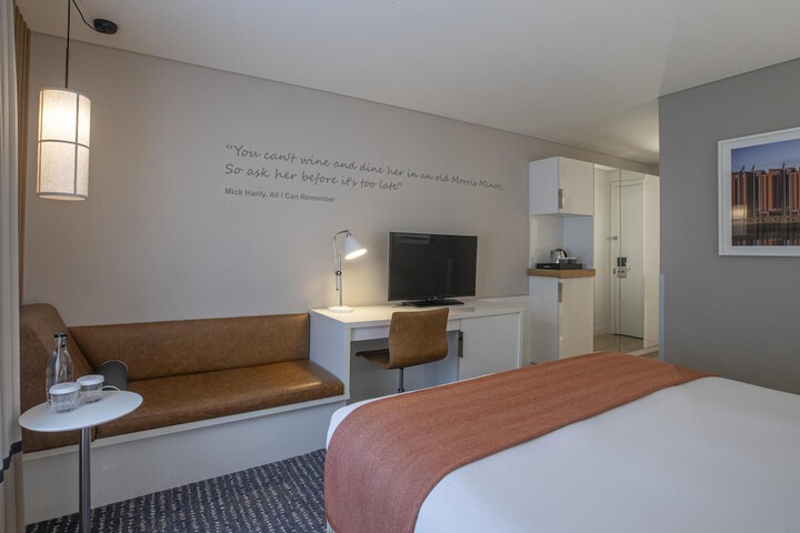 Room 36 of 126