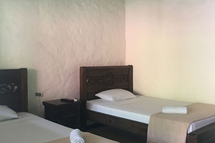 Room 14 of 47