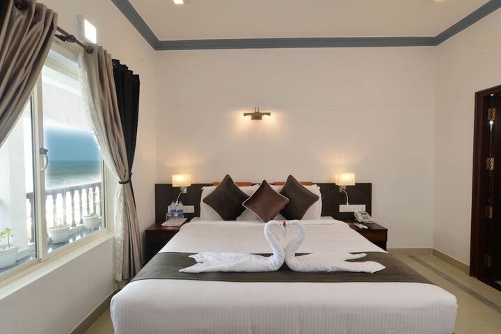 Room 5 of 42