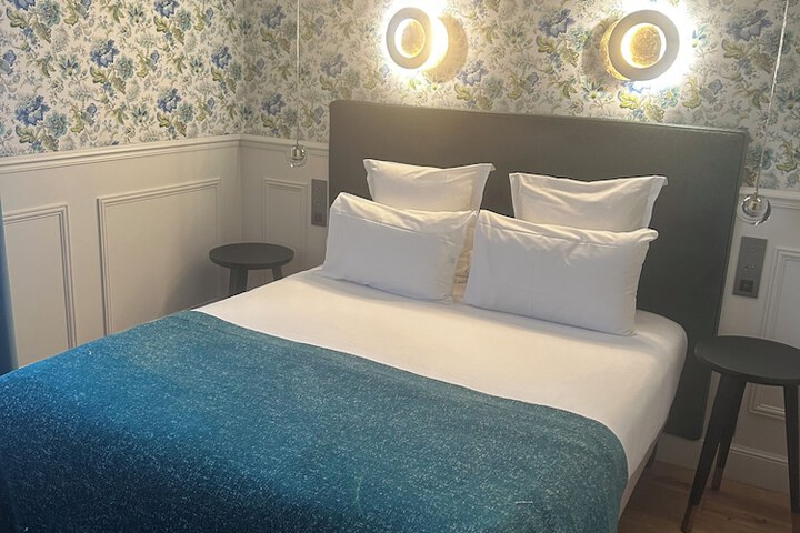 Room 26 of 59