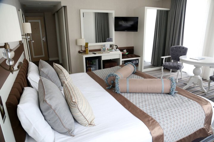 Room 10 of 41