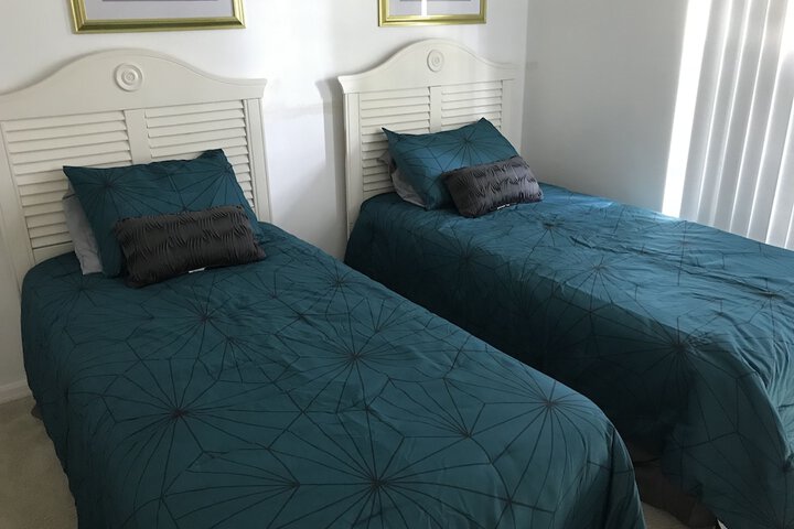 Room 65 of 92