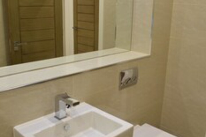 Room 2 of 20