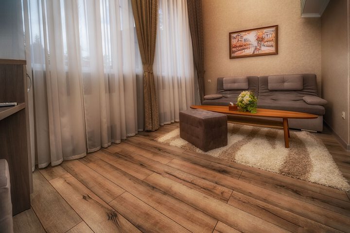 Room 51 of 73