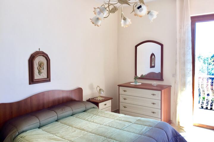 Room 20 of 240