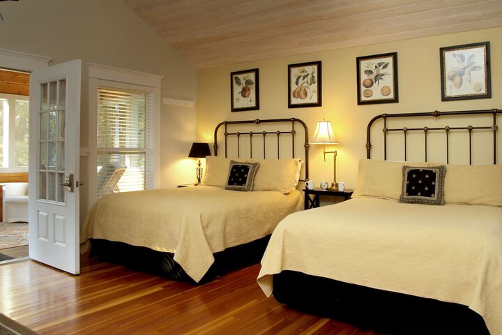 Room 6 of 36
