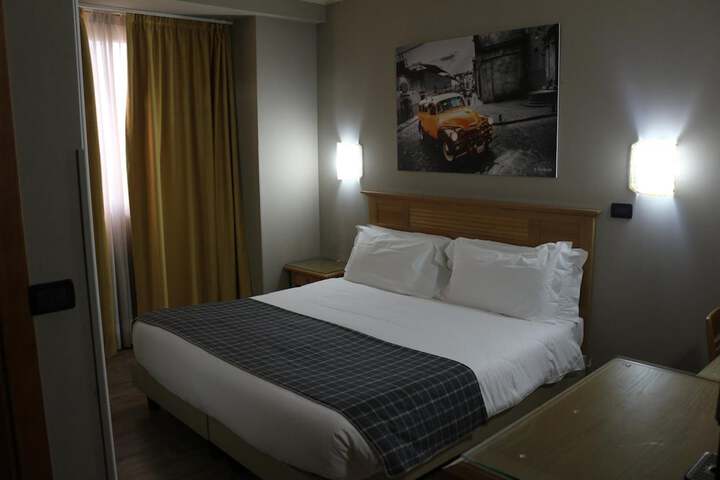 Room 18 of 59