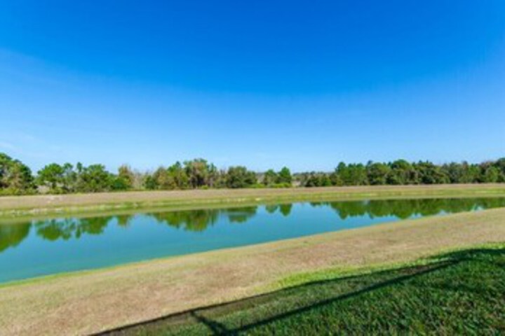 Property Grounds 18 of 31