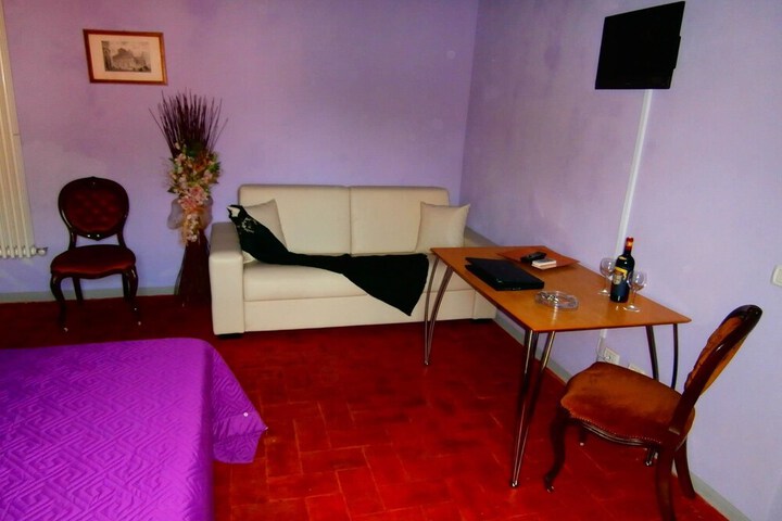 Room 3 of 14