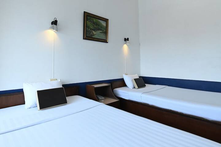 Room 29 of 120