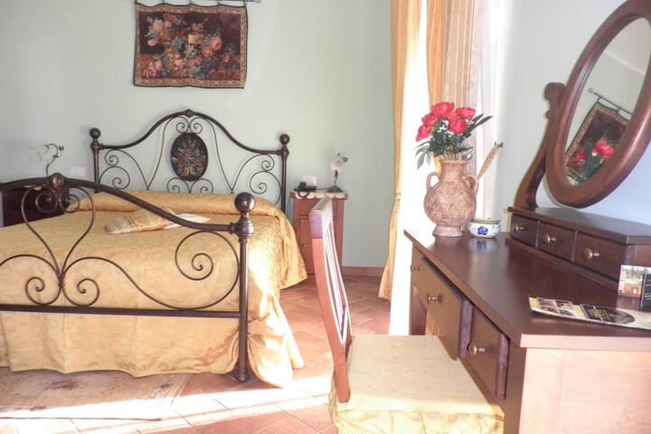 Room 14 of 45