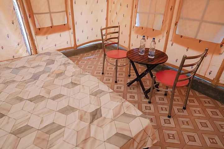 Room 8 of 26