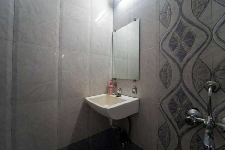 Room 54 of 61