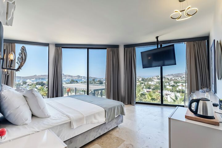 Room 46 of 86