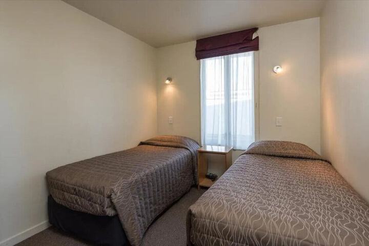 Room 40 of 52