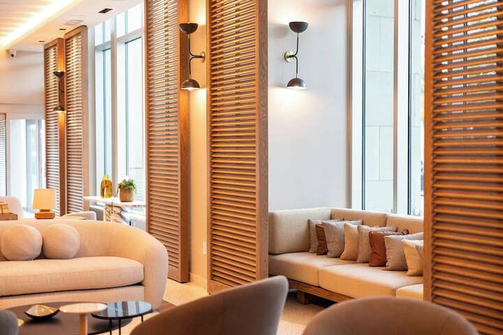 Guest Lobby