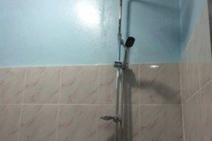 Room 9 of 46