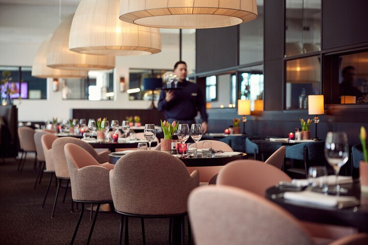 Dining Photos