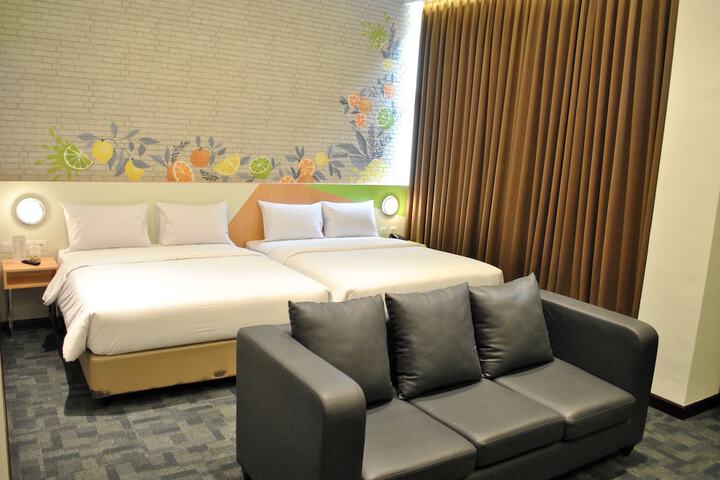 Room 12 of 54