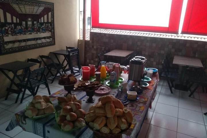Breakfast/Coffee Service 32 of 42