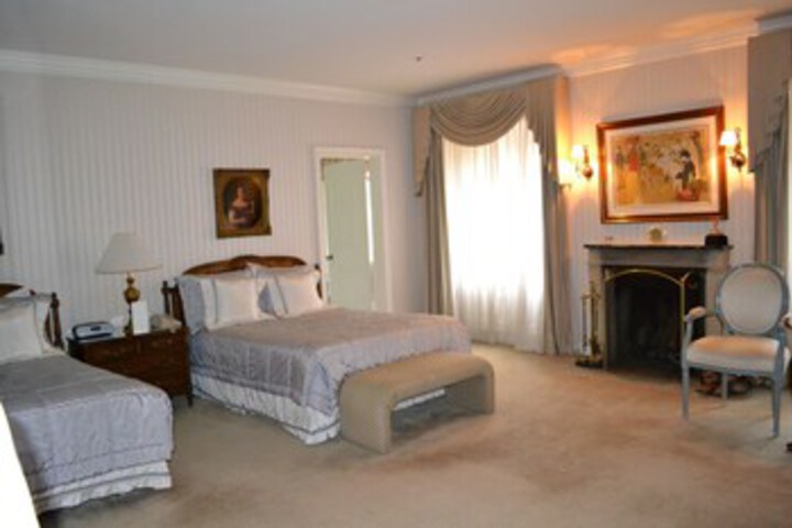 Room 12 of 46