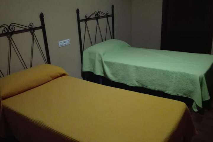 Room 7 of 19