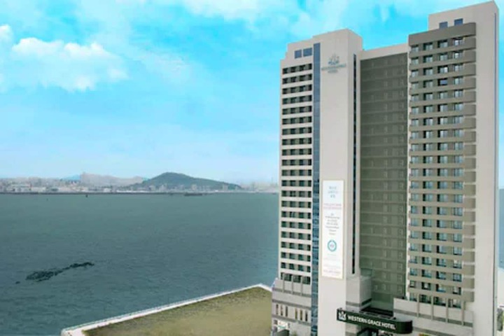 Hotel 34 of 43