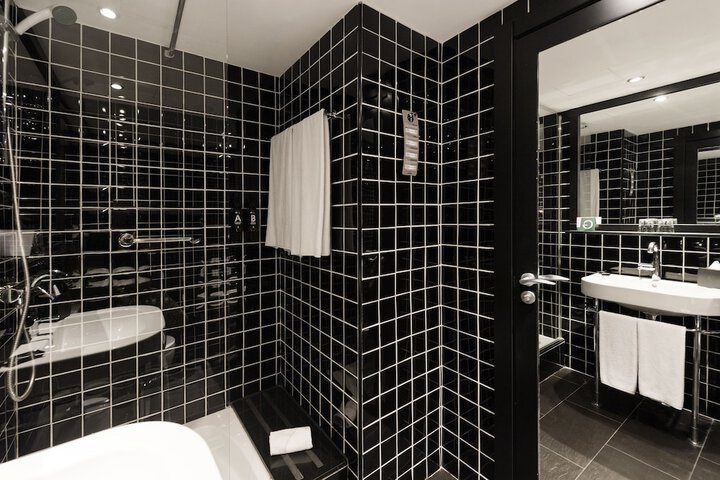 Bath Photo