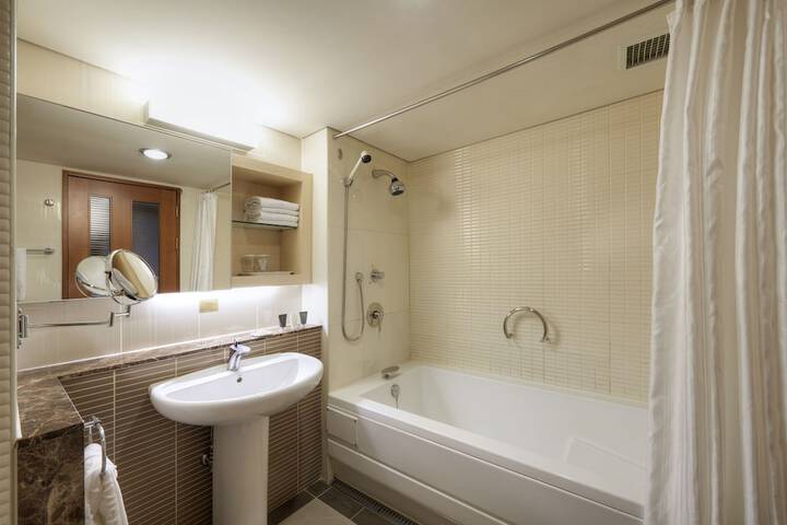 Clean Restrooms
