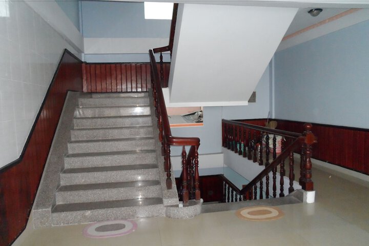 Hotel Interior 22 of 32