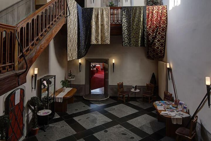 Hotel 2 of 41