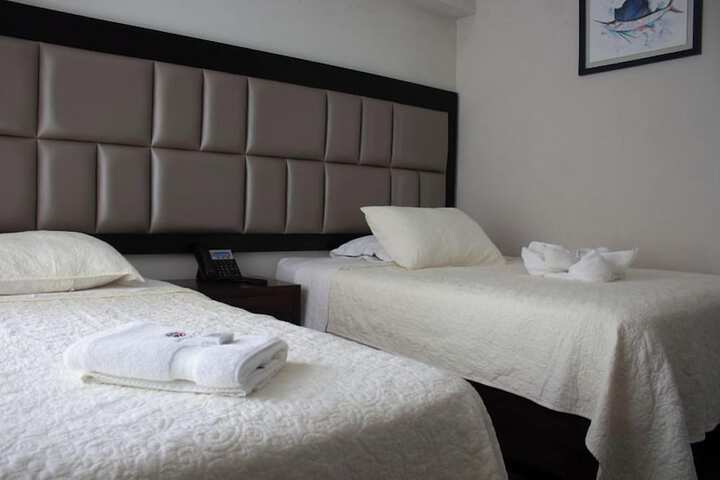 Room 37 of 61
